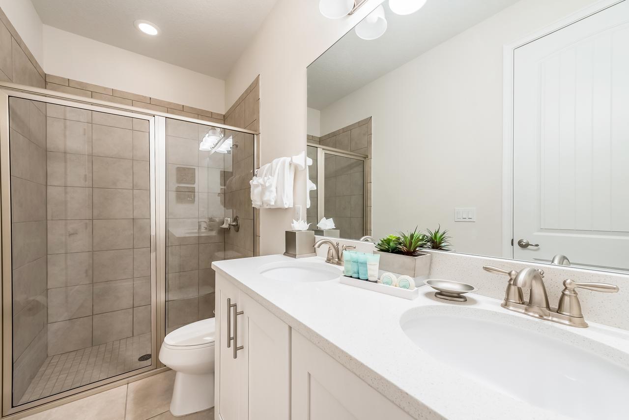 Exquisite Home With Media Room & Games Near Disney By Rentyl - 7600M Orlando Exterior photo